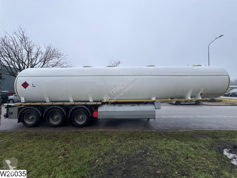 نصف مقطورة Willig Fuel 47.800 Liter, 6 Comp,...