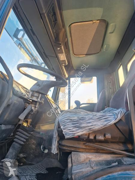 Camión Iveco CURSOR 350