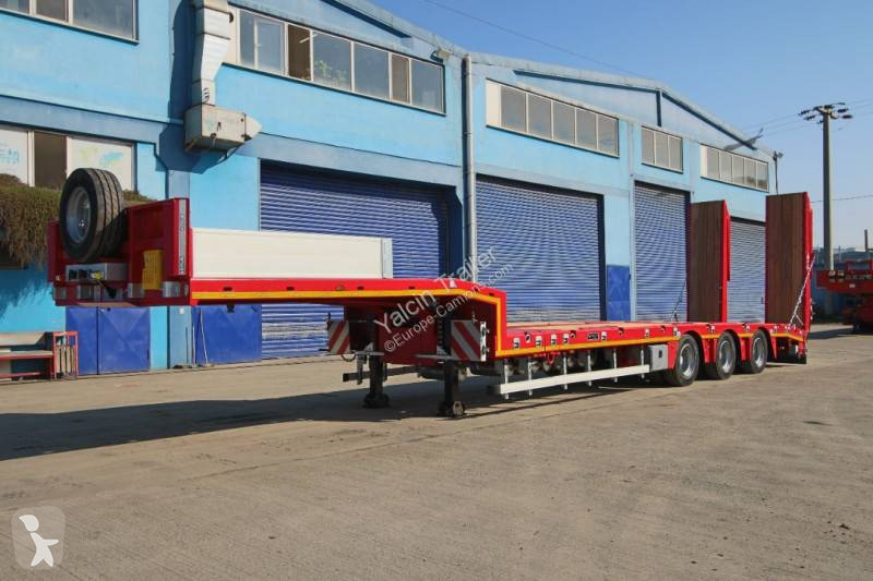 Nosič strojů Yalcin PTE ENGIN 3 ESSIEUX EXTENSIBLE
