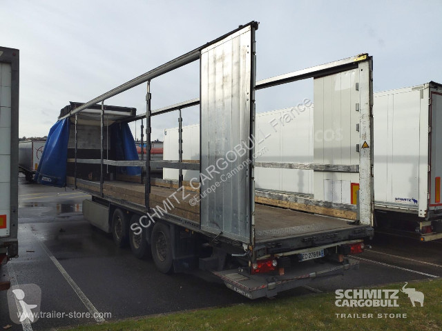 نصف مقطورة Schmitz Cargobull Semitrailer...