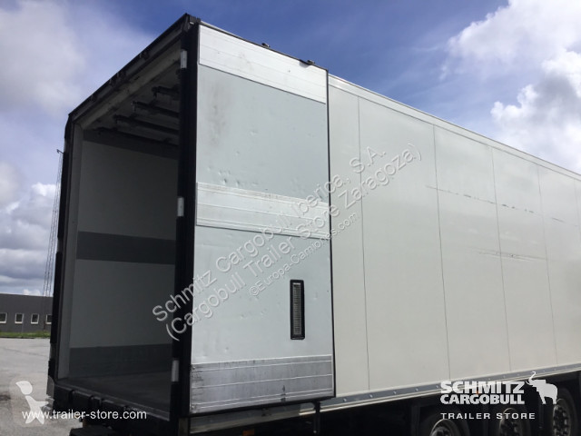 نصف مقطورة Schmitz Cargobull Reefer Meat...