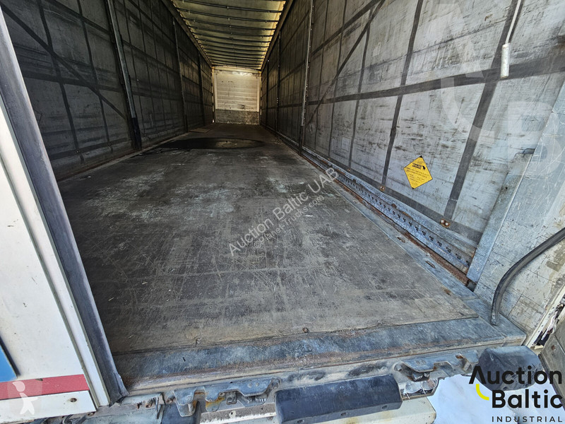 نصف مقطورة Schmitz Cargobull 24