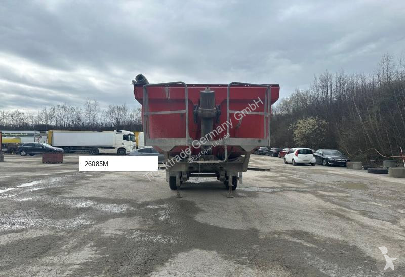 نصف مقطورة Schwarzmüller 663 HKS2/E