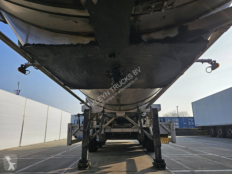 نصف مقطورة Feldbinder TSA 30.3-1 BITUMEN 30.000...