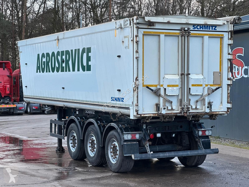 نصف مقطورة Schmitz Cargobull 2 SL 8.2...