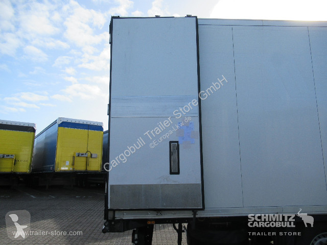 نصف مقطورة Schmitz Cargobull Tiefkühler...