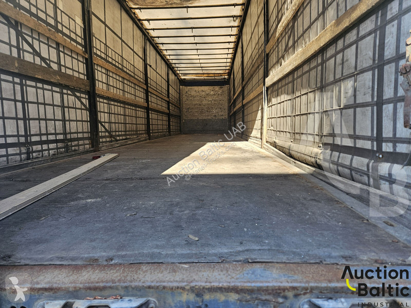 نصف مقطورة Schmitz Cargobull 24
