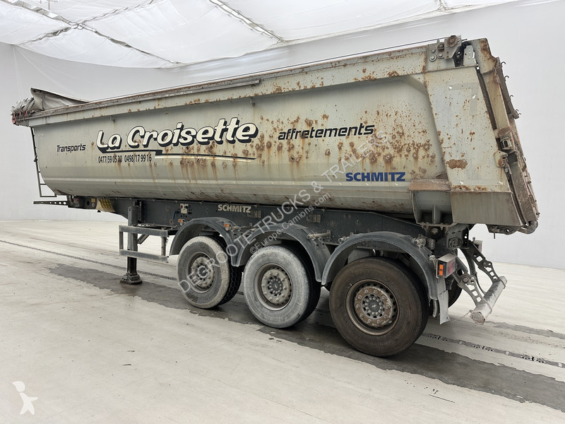 نصف مقطورة Schmitz Cargobull 31 cub in steel