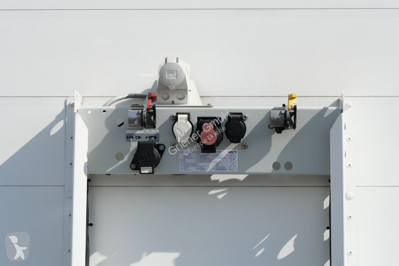 نصف مقطورة Schmitz Cargobull SBO 18 / LBW BÄR...