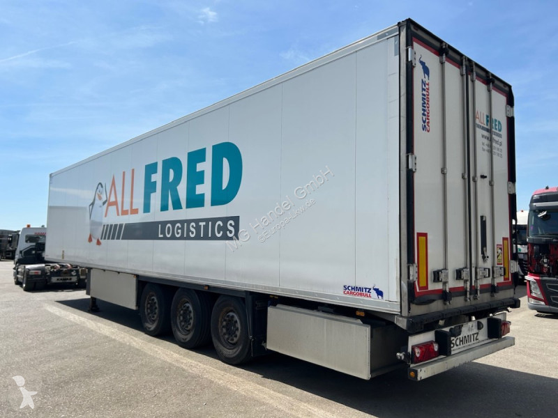 نصف مقطورة Schmitz Cargobull Kühlauflieger SCB...