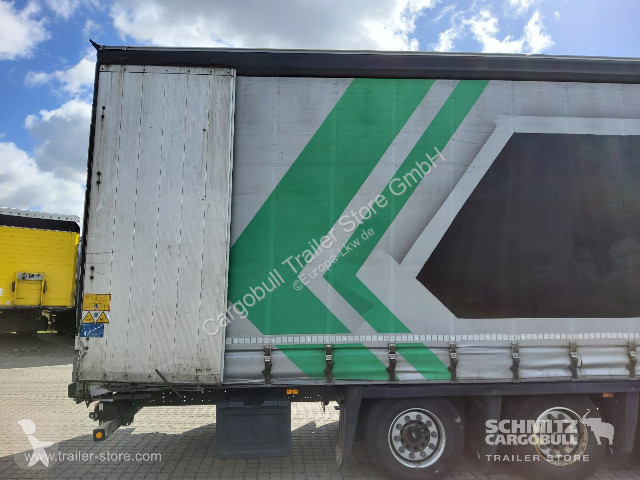 نصف مقطورة Schmitz Cargobull Curtainsider Mega...