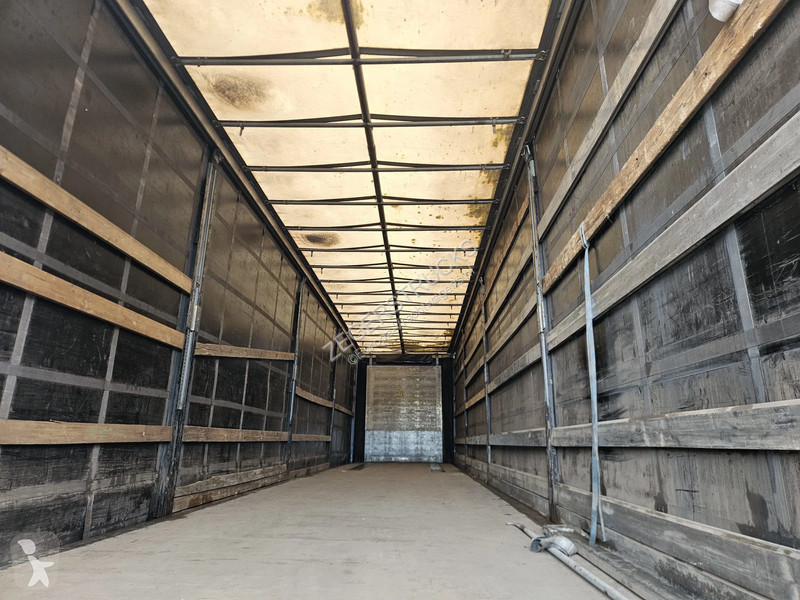 نصف مقطورة Schmitz Cargobull