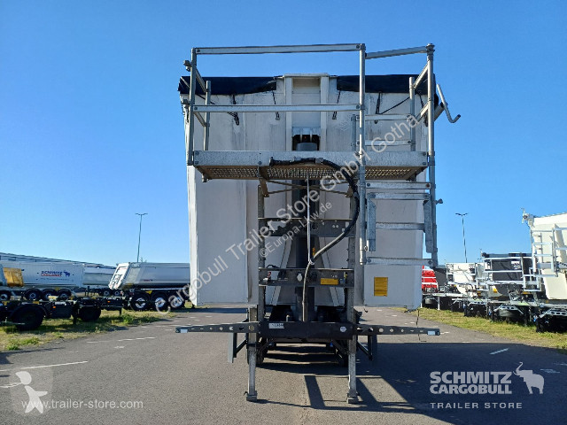 نصف مقطورة Schmitz Cargobull Kipper...
