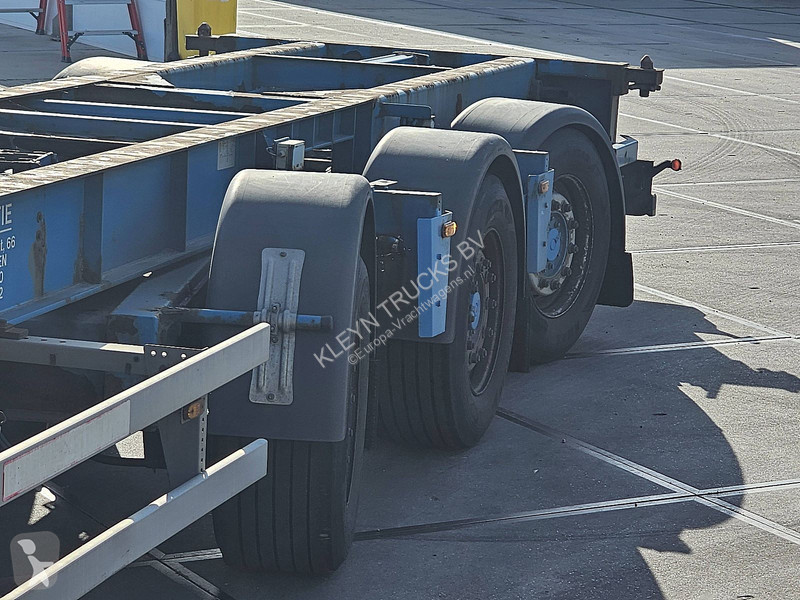 نصف مقطورة Renders CHASSIS PORTMASTER