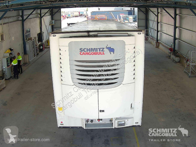 Полуремарке Schmitz Cargobull Reefer Standard