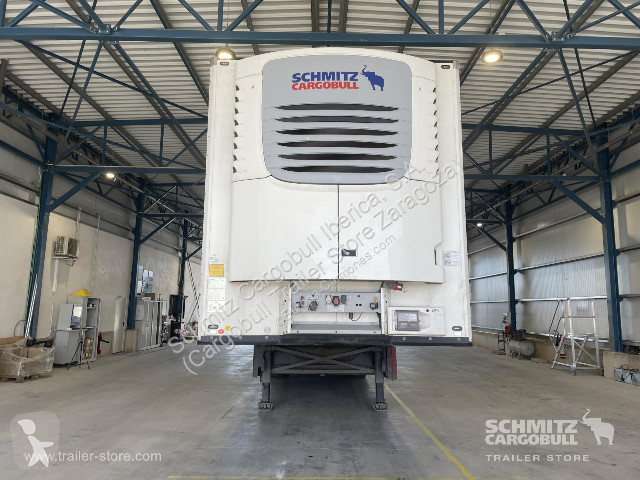 نصف مقطورة Schmitz Cargobull Reefer Standard
