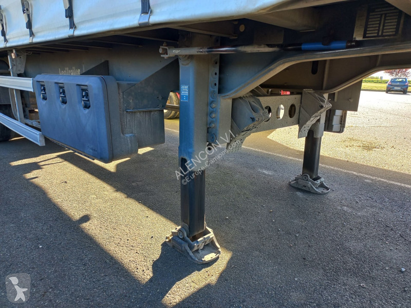 نصف مقطورة Lecitrailer RIDEAUX COULISSANTS 3E20