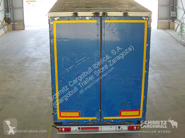 نصف مقطورة Berger Curtainsider Standard