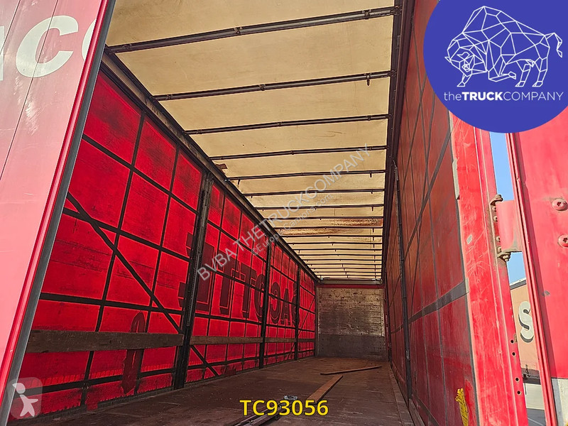 نصف مقطورة Schmitz Cargobull