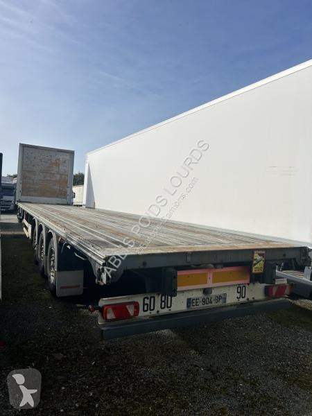 نصف مقطورة Fruehauf