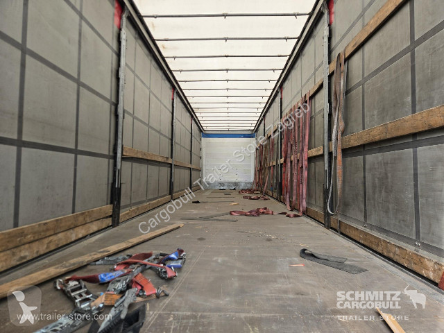 نصف مقطورة Schmitz Cargobull Semitrailer...
