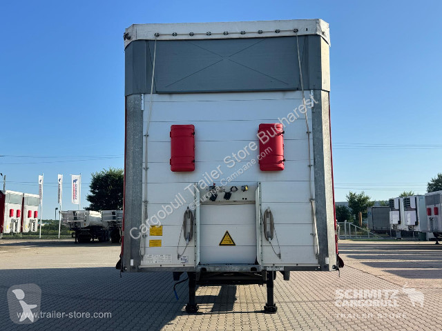 نصف مقطورة Schmitz Cargobull Curtainsider Mega