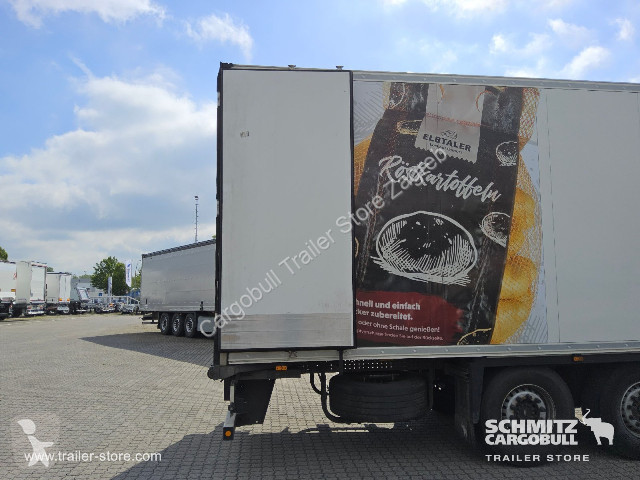 نصف مقطورة Schmitz Cargobull Semitrailer Reefer...