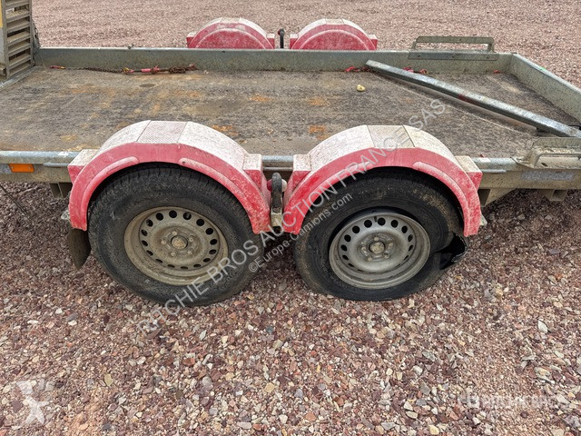 مقطورة   H212L14CF