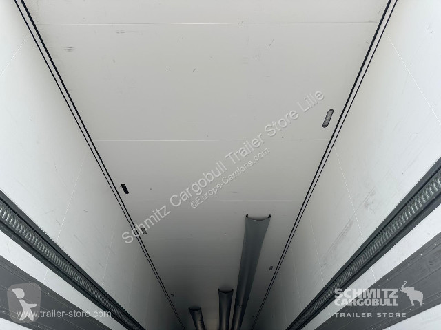 نصف مقطورة Schmitz Cargobull Semitrailer Reefer...