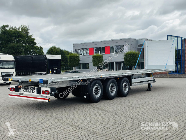 نصف مقطورة Schmitz Cargobull Plateau Standard