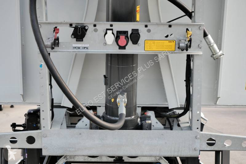 نصف مقطورة Schmitz Gotha SKI 24 SL
