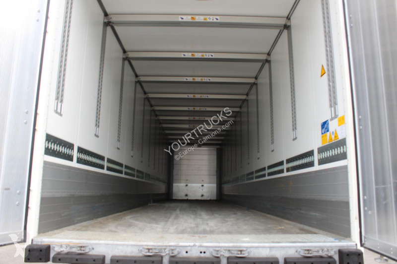 نصف مقطورة Schmitz Cargobull   Standard Koffer...