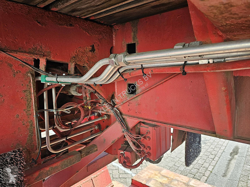 نصف مقطورة Nooteboom OVB-65-04V