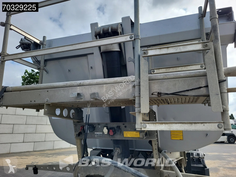 نصف مقطورة Schmitz Cargobull SCB*S3D Lift Axle...