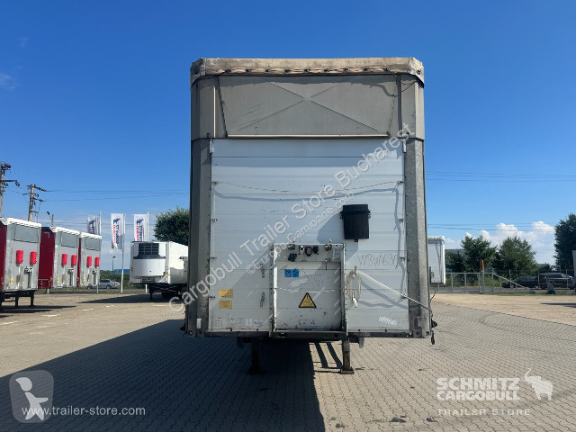 نصف مقطورة Schmitz Cargobull Curtainsider Mega
