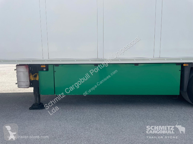 نصف مقطورة Schmitz Cargobull Semitrailer Reefer...