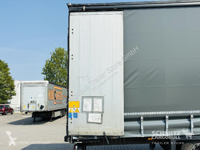 نصف مقطورة Schmitz Cargobull Curtainsider Mega...