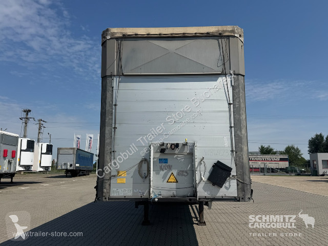 نصف مقطورة Schmitz Cargobull Curtainsider Mega