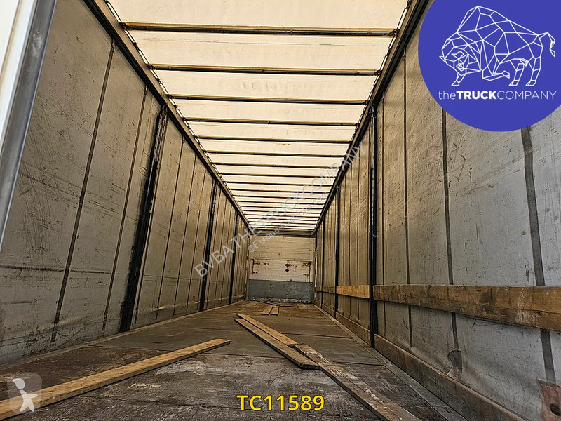 نصف مقطورة Schmitz Cargobull