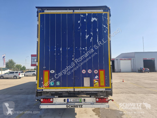 نصف مقطورة Schmitz Cargobull Curtainsider Mega