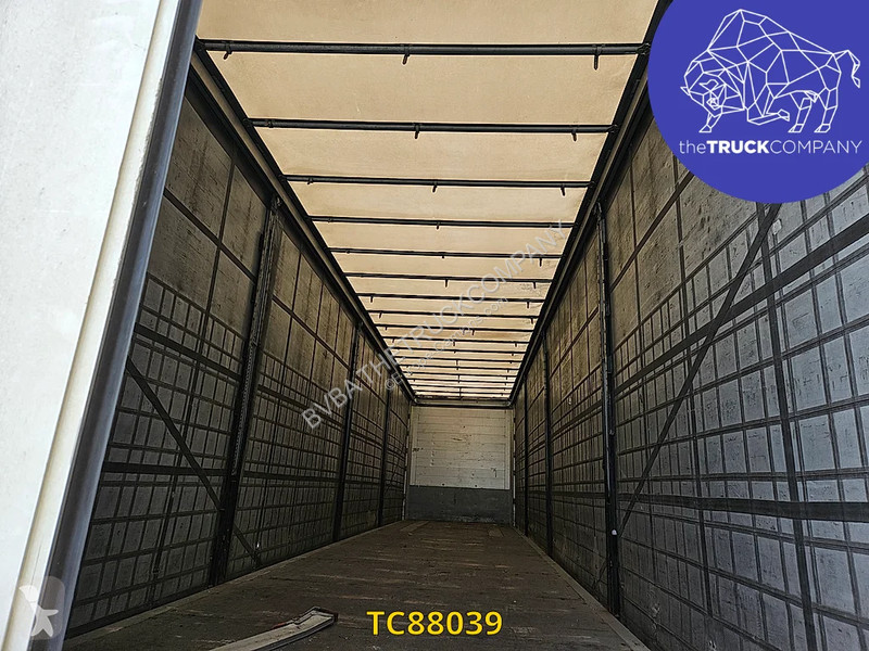 نصف مقطورة Schmitz Cargobull