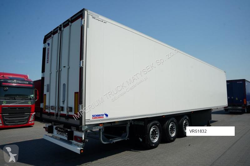 نصف مقطورة Schmitz Cargobull