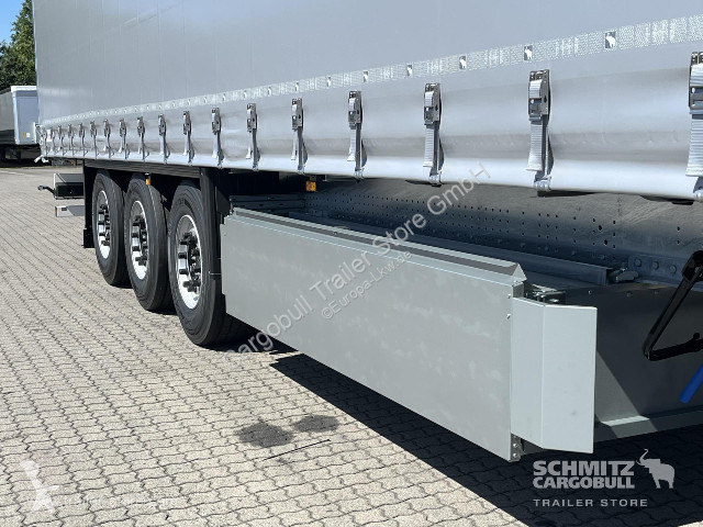 نصف مقطورة Schmitz Cargobull Curtainsider...