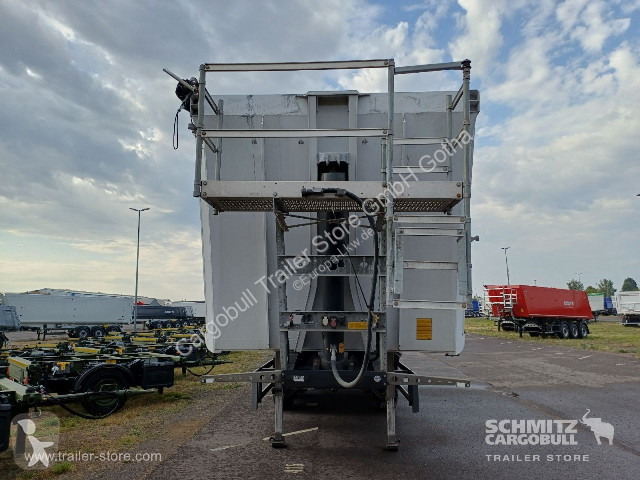 نصف مقطورة Schmitz Cargobull Kipper...