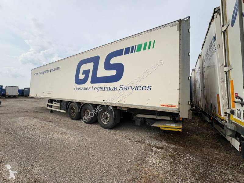 Semirimorchio Fruehauf
