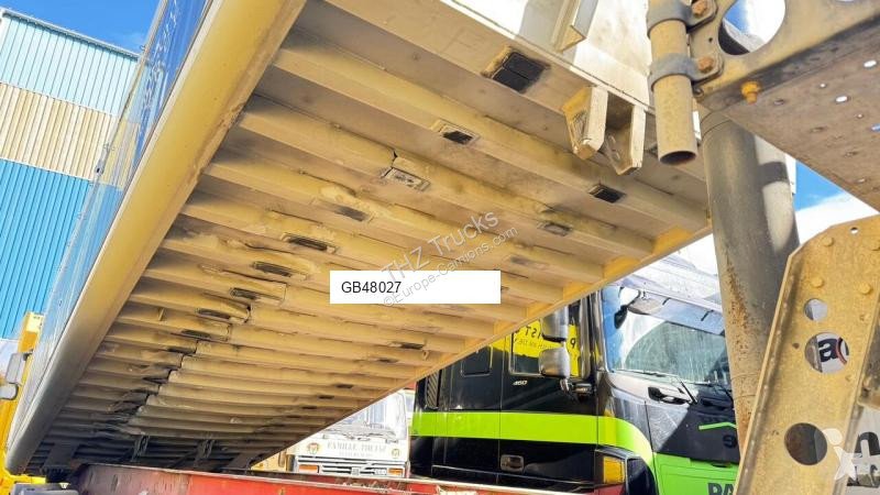 نصف مقطورة Schmitz Cargobull SGF S3