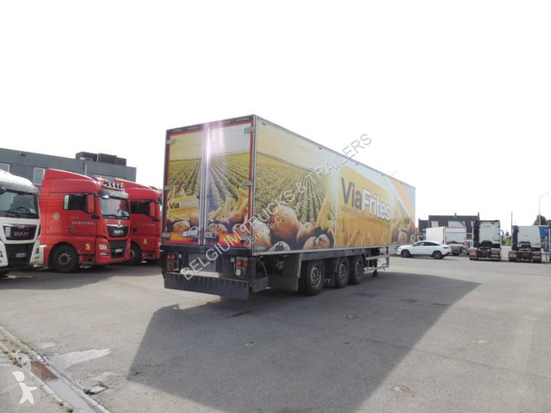 نصف مقطورة Pacton chereau
