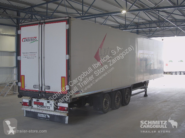 نصف مقطورة Schmitz Cargobull Reefer Standard