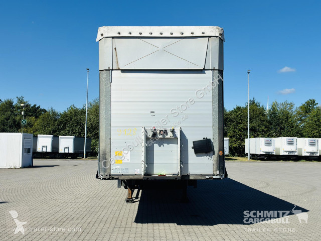 نصف مقطورة Schmitz Cargobull Curtainsider Coil...