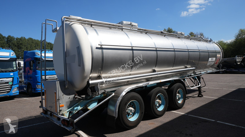 Pacton 3 axle food tank trailer 30.000ltr...